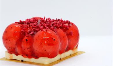 Millefoglie red dessert