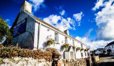 The Ship Inn exterior view and entrance