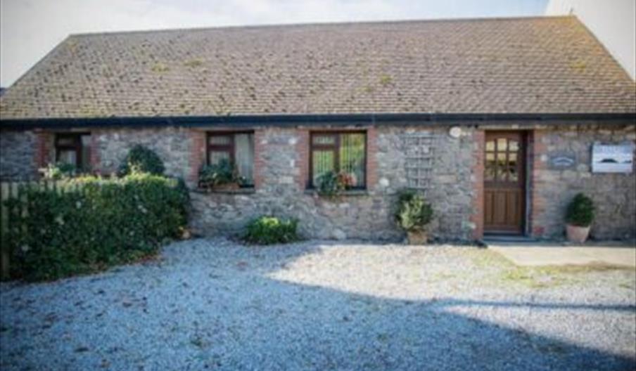 Ffermllong Cottage, sleeps 5 people
