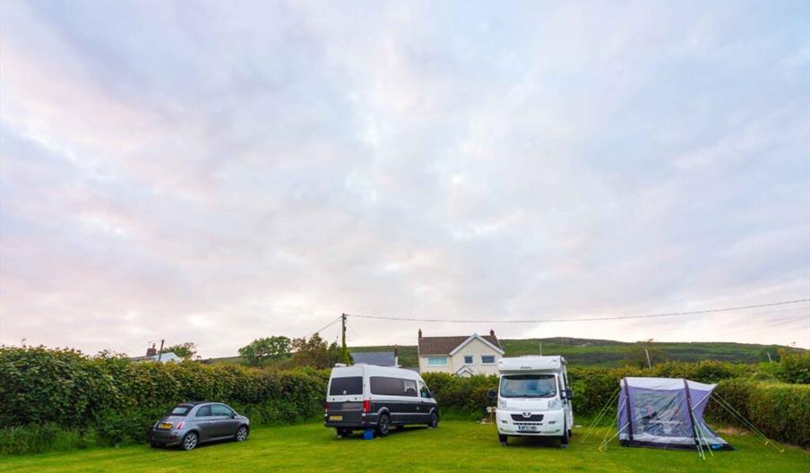 Ivy Cottage Caravan Park camping and caravan pitches