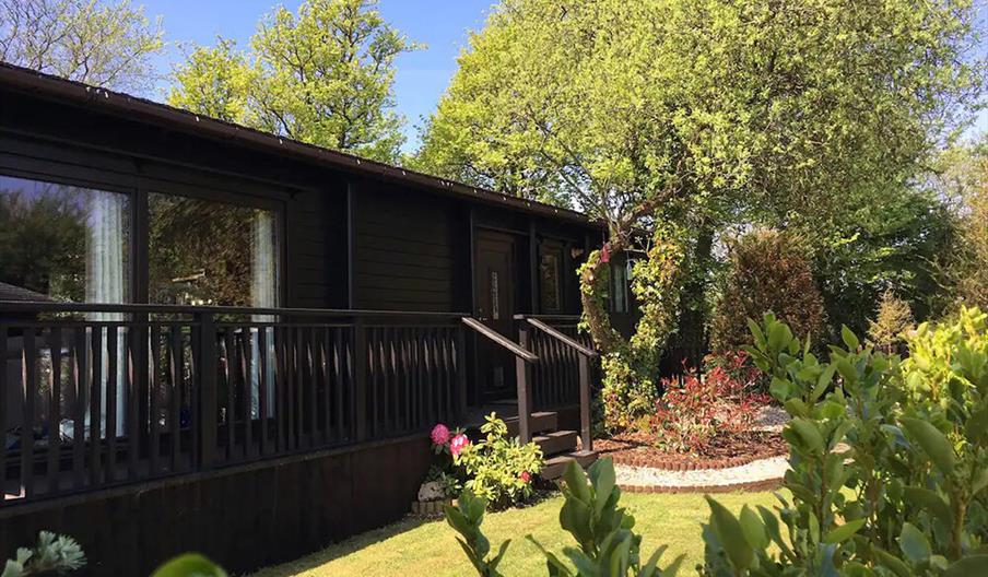 Pilton Moor Lodge exterior and entrance