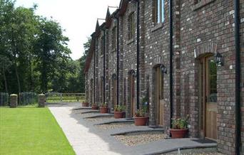 Duffryn Farm Cottages entrances