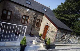 Tir-Cethin Farm Luxury Barn Holidays entrance