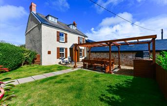 Pitton Cross Farm entrance