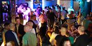 Cu Mumbles dancefloor
