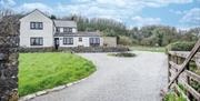 Hill House entrance and driveway